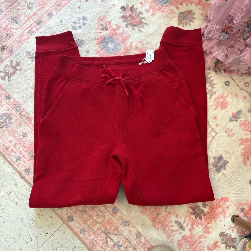 Lululemon joggers